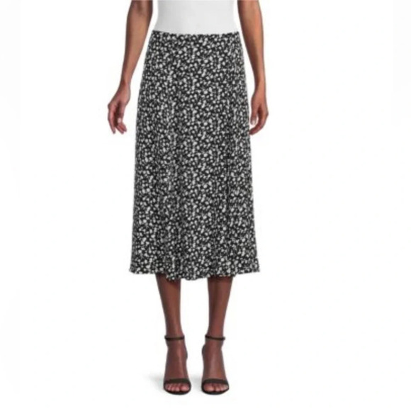 Catherine Malandrino Dresses & Skirts - Catherine Malandrino NWT Ditsy Floral Print Midi Length Skirt Size 8 Black White